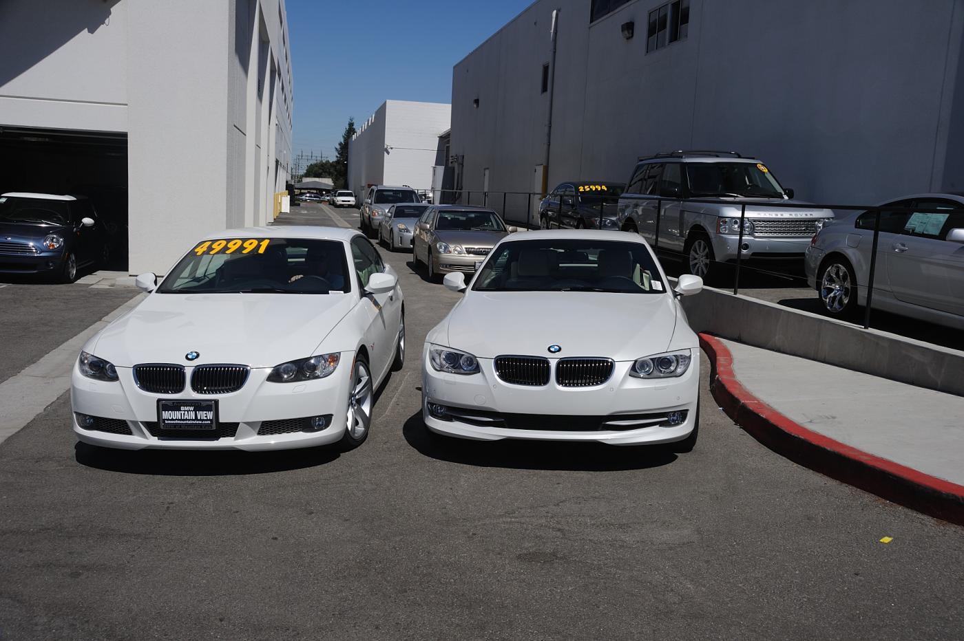 Bmw mineral white metallic vs alpine white #2