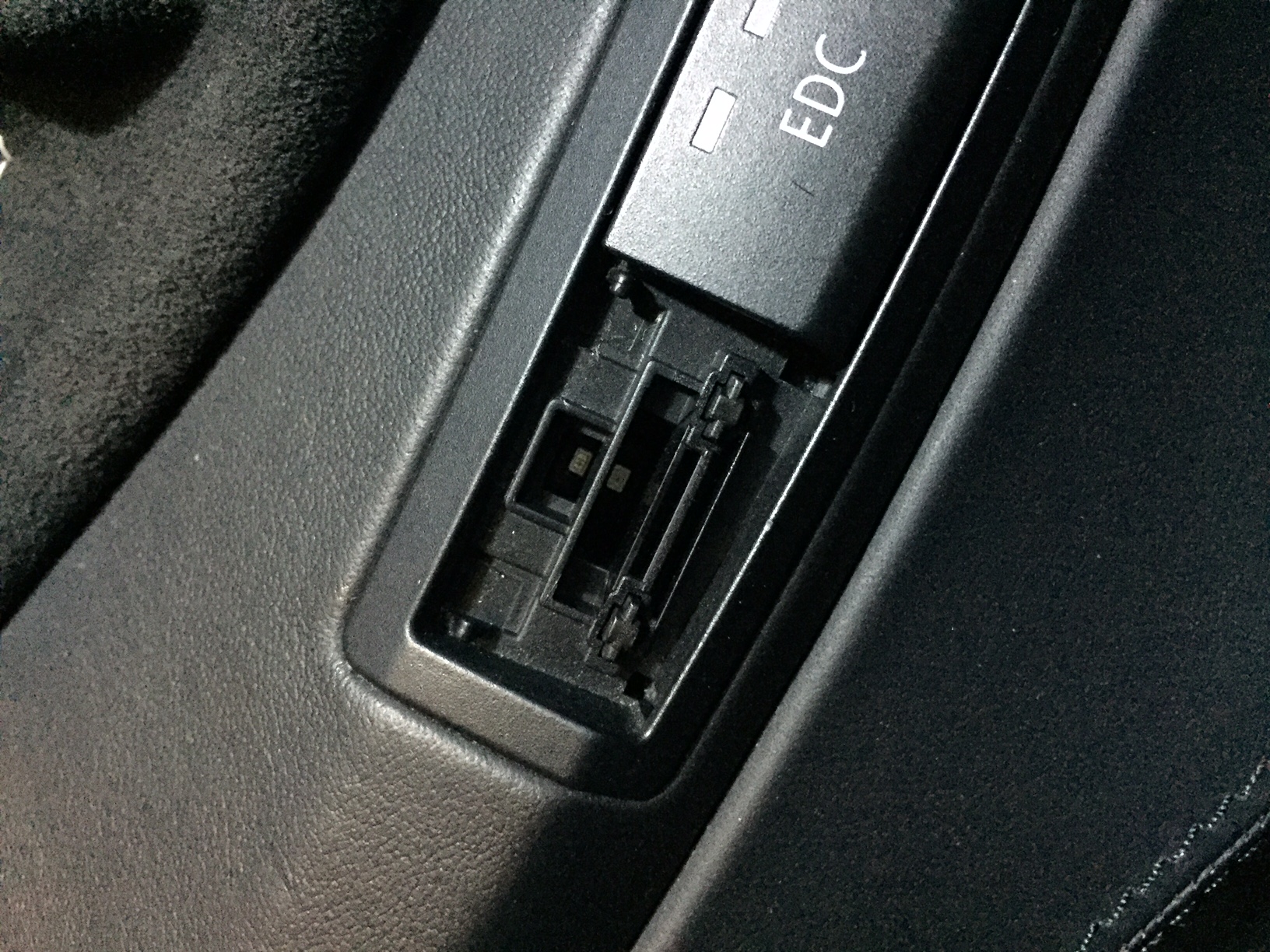 Center Console Switch Button Cap for BMW E90 E92 E93 M3 05-12 61317841136 #OS 