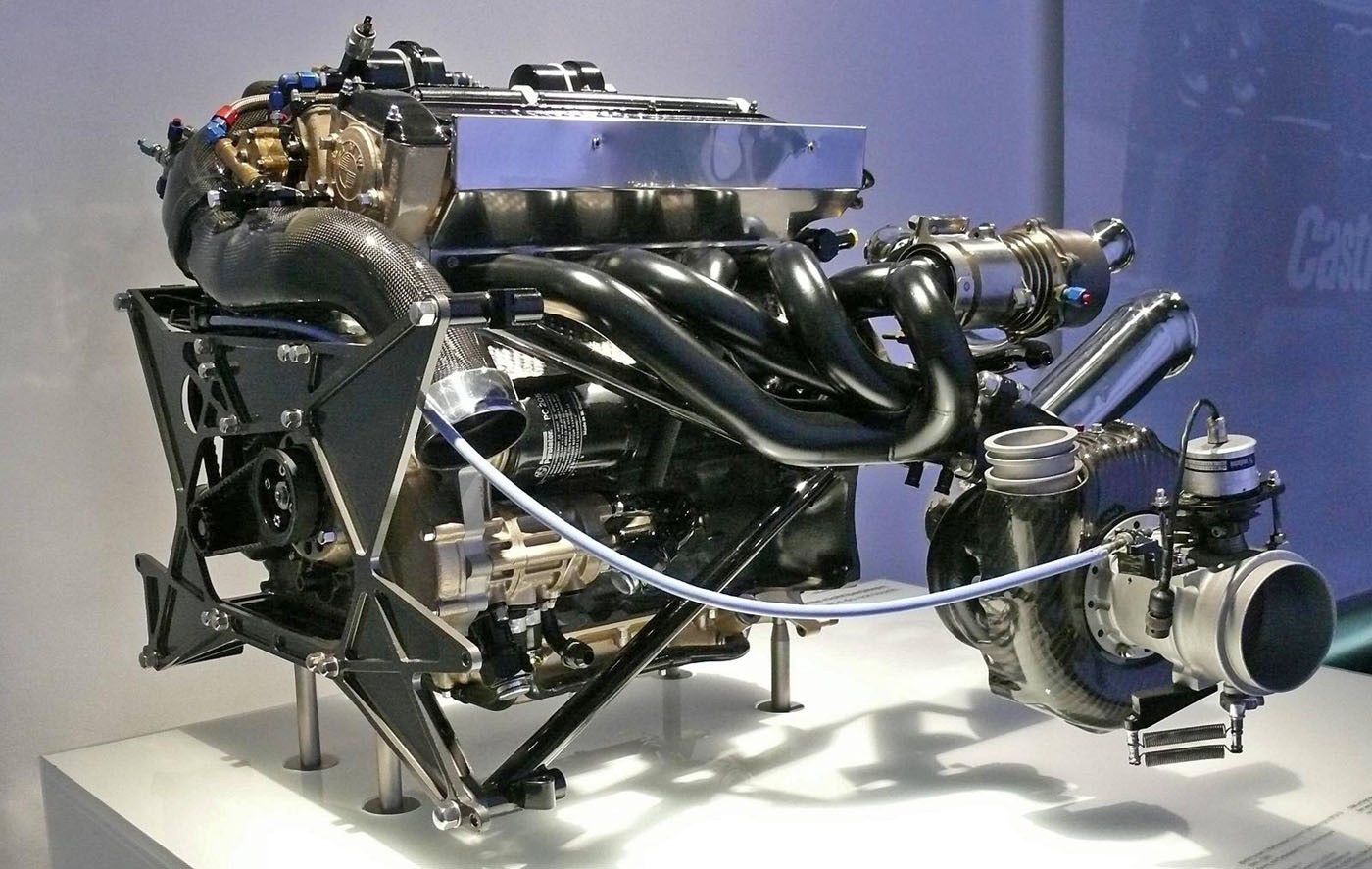 Name:  BMW M12-13 engine.jpg
Views: 47706
Size:  251.9 KB