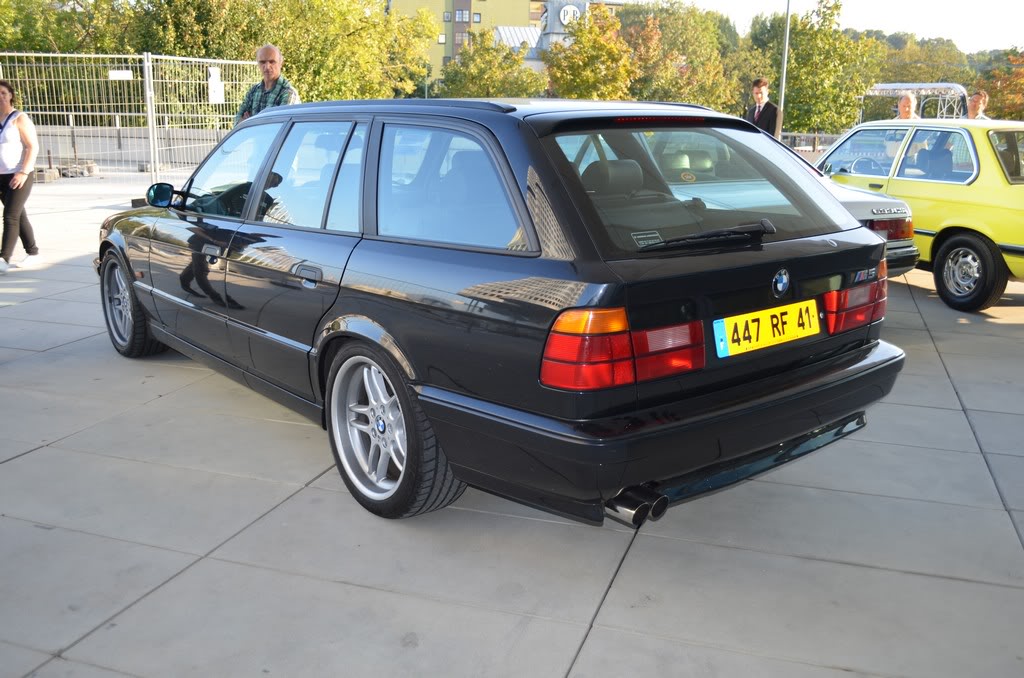 Name:  e34 M5 bonhams auction  DSC_0715.jpg
Views: 13545
Size:  132.6 KB