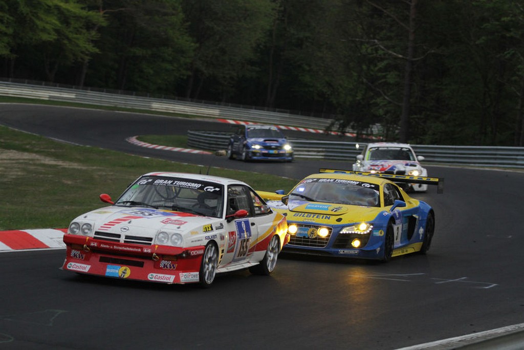 Name:  24h-Nuerburgring-2012-Highlights-19-fotoshowImageNew-1370b8b3-596587.jpg
Views: 5866
Size:  127.8 KB