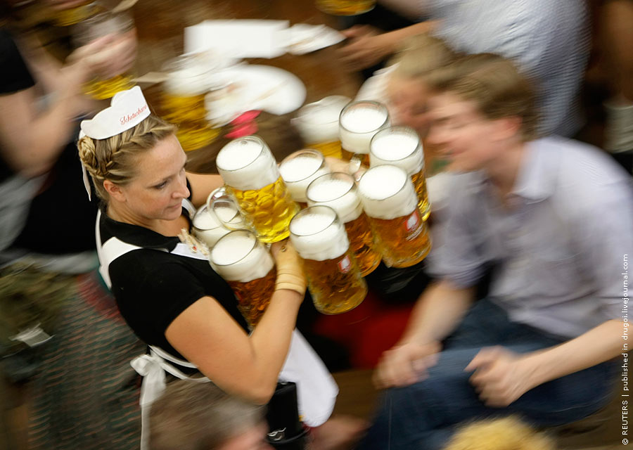 Name:  Oktoberfest_2009_1.jpg
Views: 4120
Size:  110.2 KB