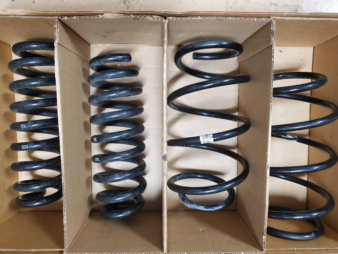 Name:  E90 M3 ZCP springs.jpg
Views: 1466
Size:  136.1 KB