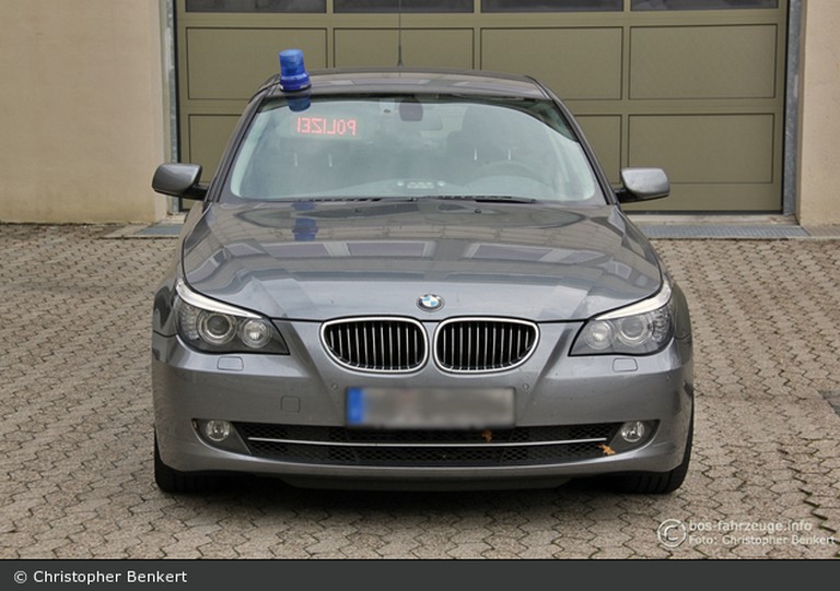 Name:  polizei   67287-large.jpg
Views: 5518
Size:  97.7 KB