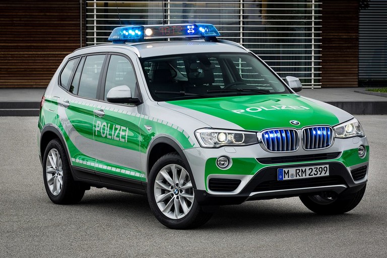 Name:  polizei x3.jpg
Views: 6481
Size:  138.9 KB