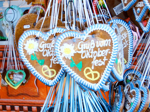 Name:  20100919-ca-oktoberfest-sweets.jpg
Views: 4066
Size:  96.9 KB