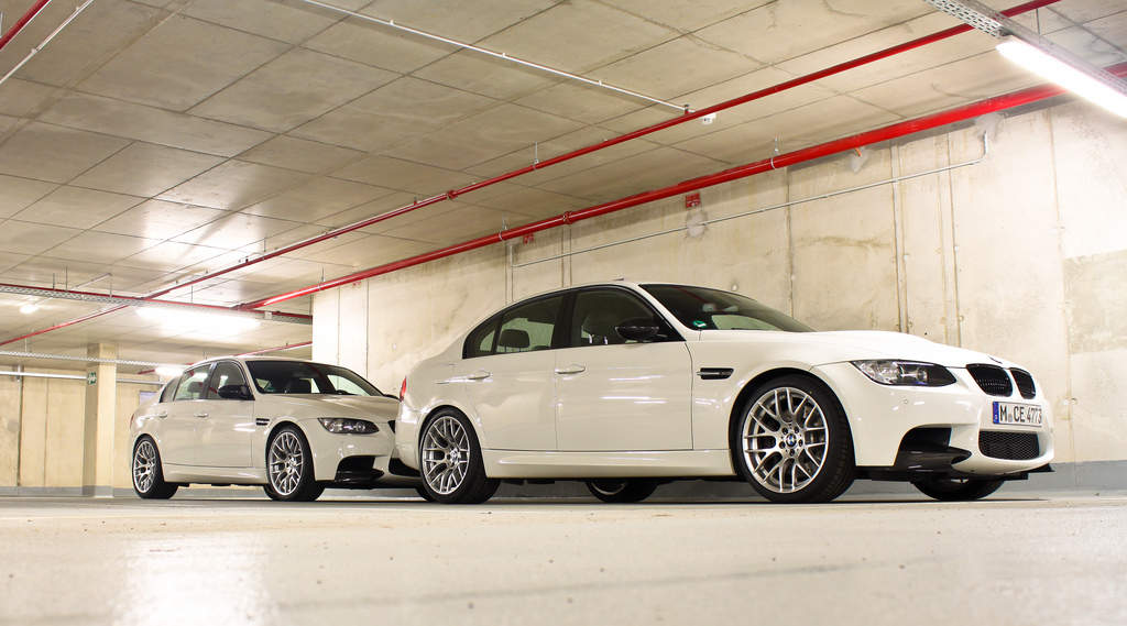 Name:  789-Alpine White E90 M3 ZCP x2.jpg
Views: 2230
Size:  294.1 KB