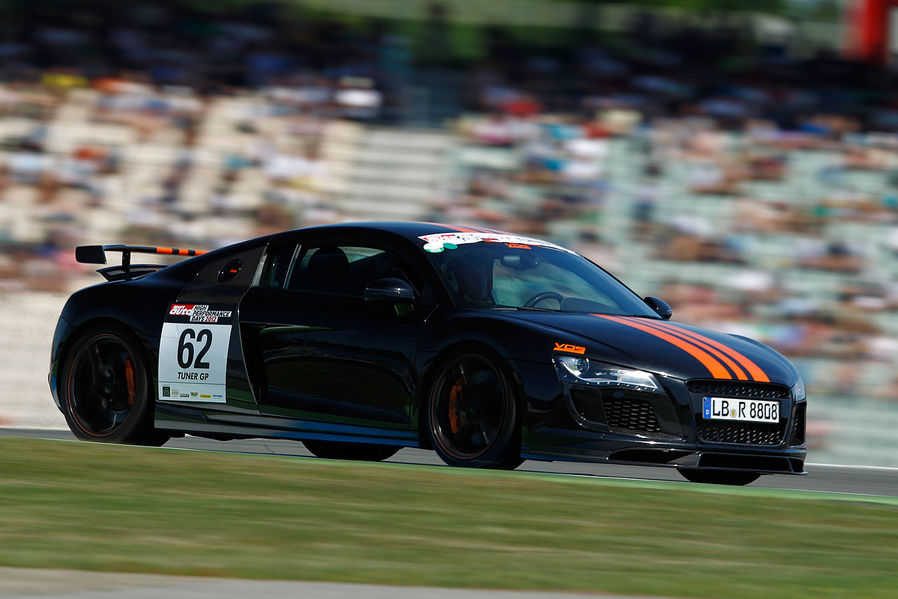 Name:  Audi-R8-TunerGP-2012-High-Performance-Days-2012-Hockenheimring-19-fotoshowImageNew-3beb20d1-5993.jpg
Views: 2525
Size:  86.1 KB