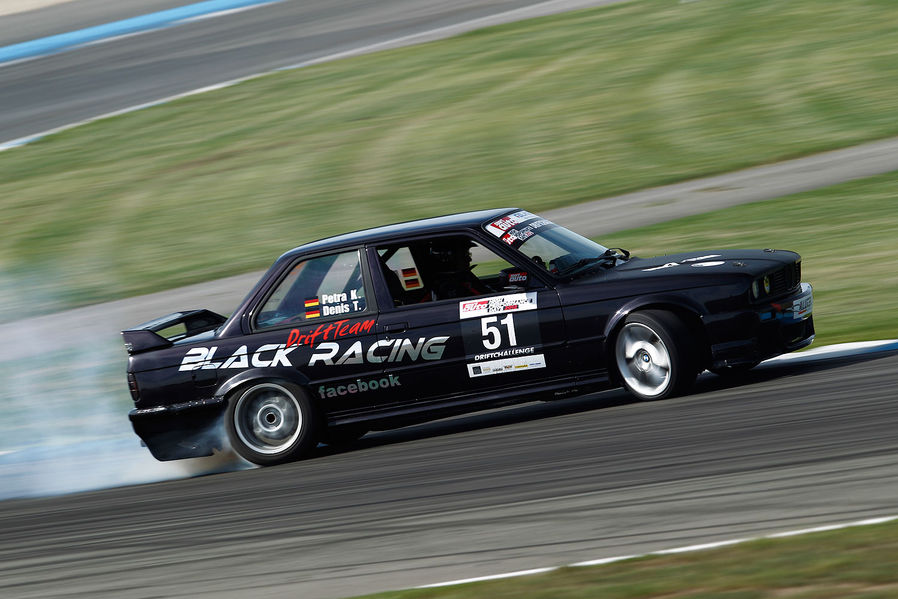 Name:  Denis-Talu-Drifter51DriftChallenge-High-Performance-Days-2012-Hockenheimring-19-fotoshowImageNew.jpg
Views: 2494
Size:  92.4 KB