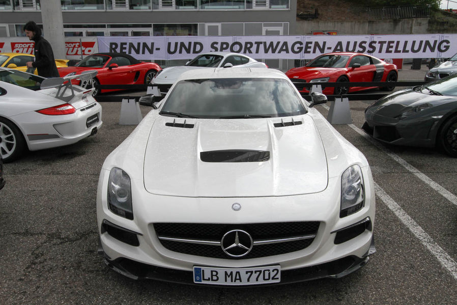 Name:  High-Performance-Days-2013-Sportwagenausstellung-19-fotoshowImageNew-bcace4eb-687661.jpg
Views: 2427
Size:  116.5 KB