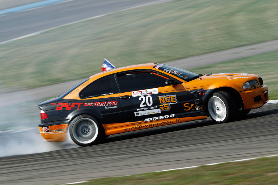 Name:  Laurent-Cousin-Drifter20DriftChallenge-High-Performance-Days-2012-Hockenheimring-13-fotoshowImag.jpg
Views: 7602
Size:  93.7 KB