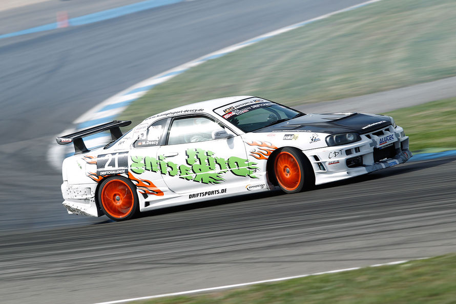 Name:  Marcel-Descy-Drifter21DriftChallenge-High-Performance-Days-2012-Hockenheimring-13-fotoshowImage-.jpg
Views: 7527
Size:  95.4 KB