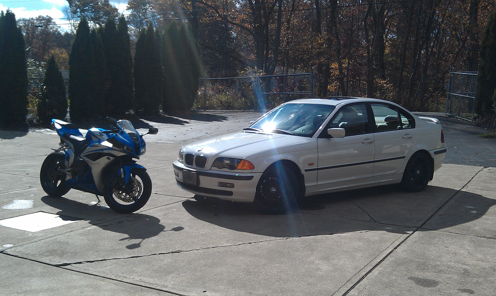 Name:  BMW323i&HondaCBR600RR.png
Views: 1612
Size:  3.14 MB