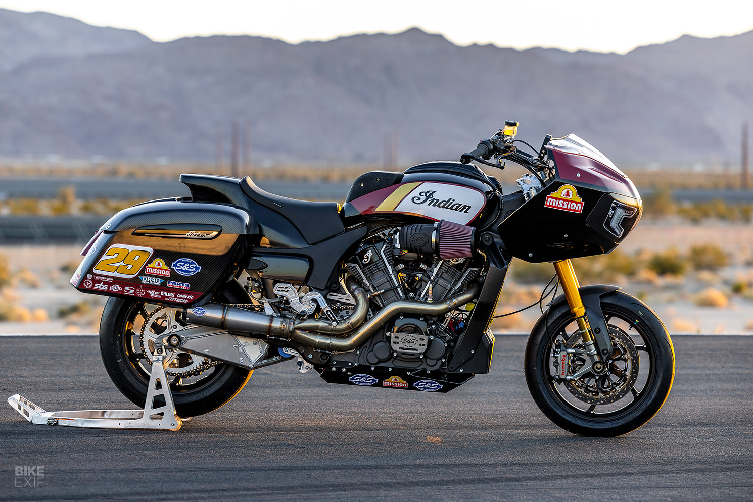 Name:  indian-challenger-rr-racing-bagger-0.jpg
Views: 1773
Size:  401.2 KB