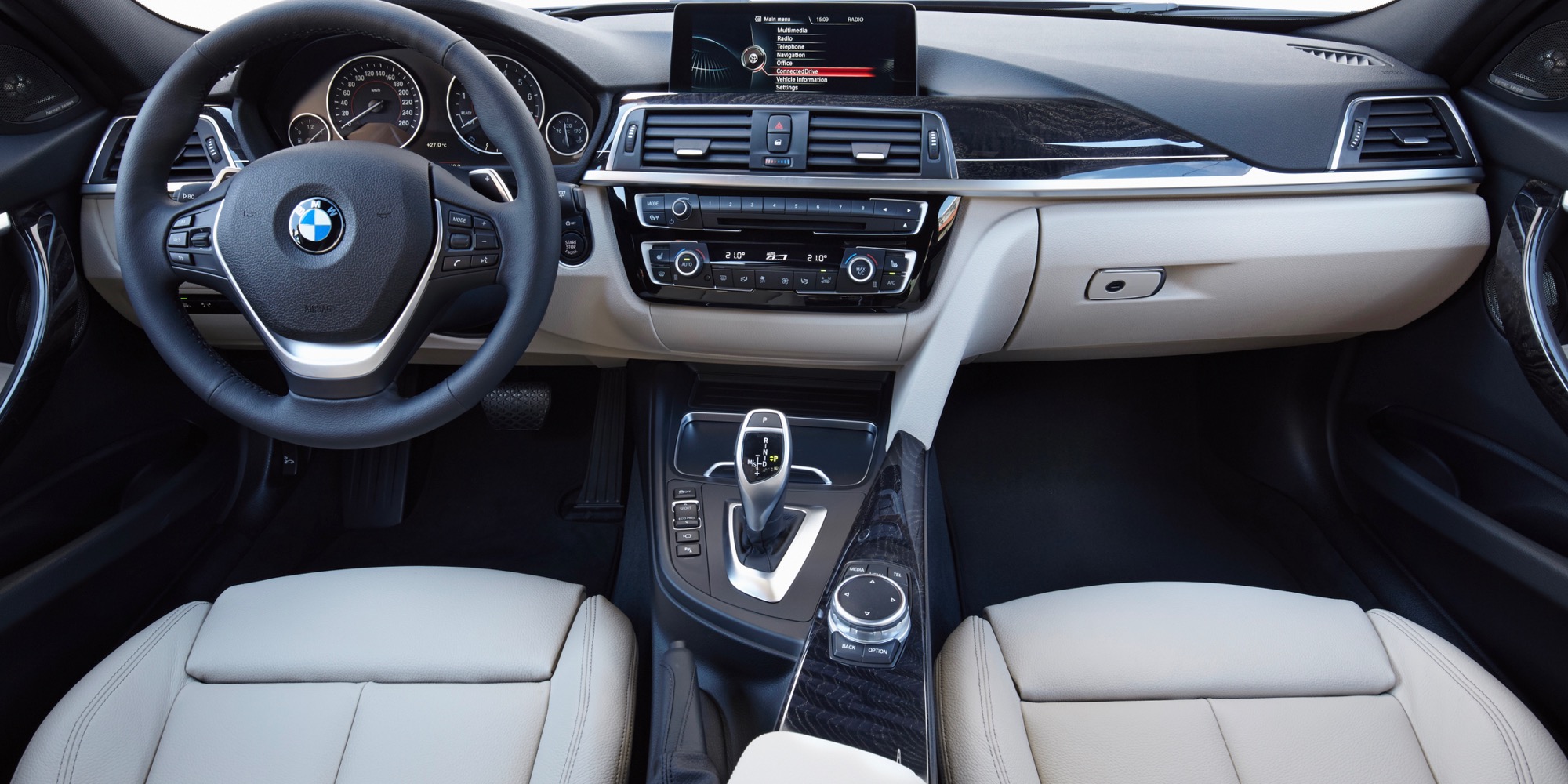 Name:  2016-BMW-340i-Interior-3.jpg
Views: 1989
Size:  415.0 KB